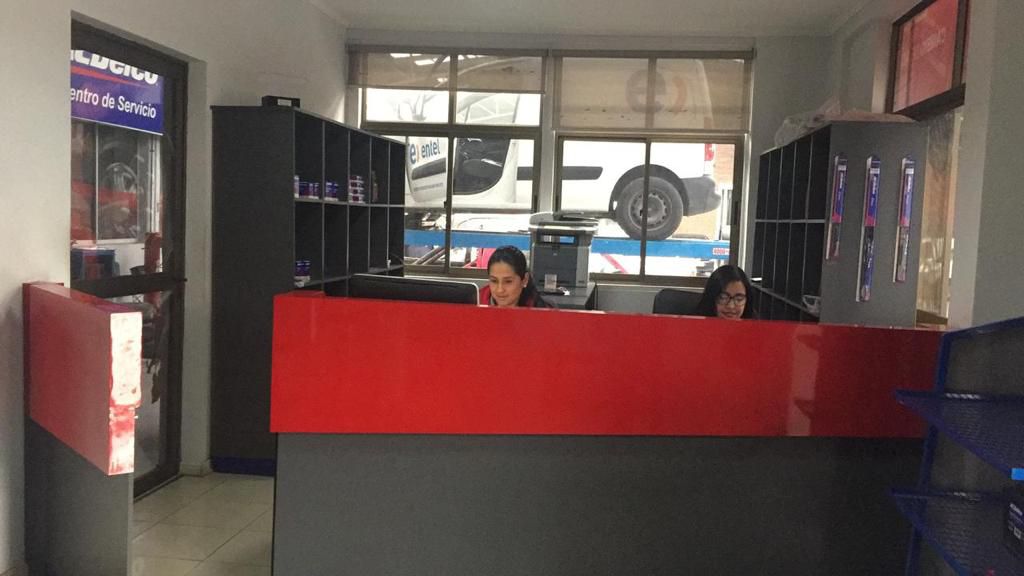 Odoo • Image and Text